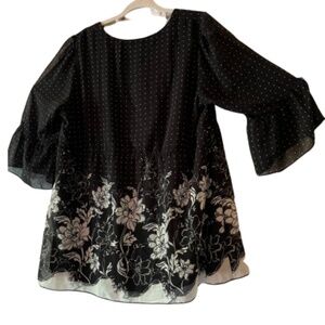 Studio 1940  Dot and Floral Plus Size 22/24 Top Black & Cream